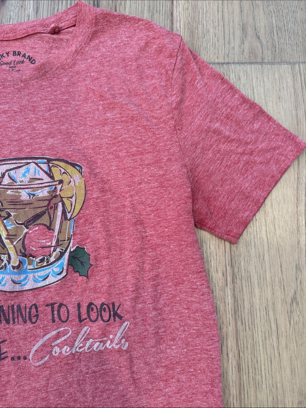 Lucky Brand Holiday Crew Neck Short Sleeve Women’s Small Red Heathered T-Shirt - Picture 4 of 11